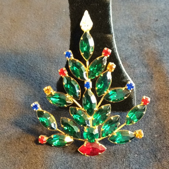 Vintage NWOT Christmas Tree Brooch - Picture 1 of 4